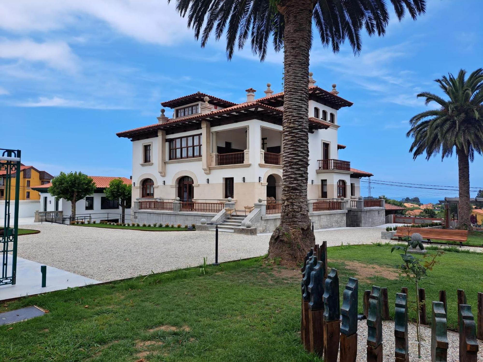 Hotel El Rosal De Cudillero Bagian luar foto